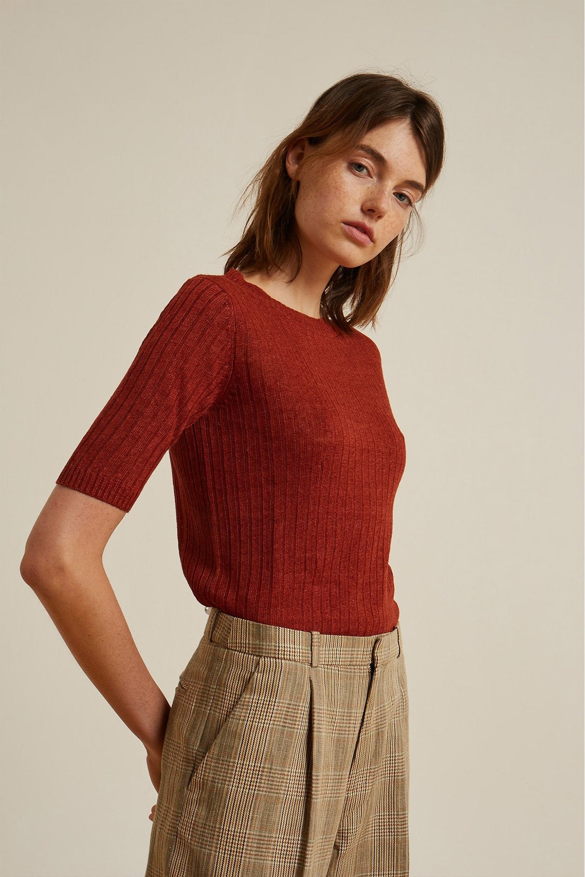 DELON ROUGE pullover vue 3
